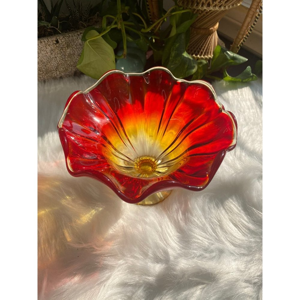 L.E smith vintage glass amberina compote red orange bowl dish catch all